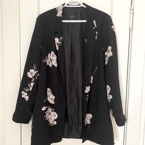 Dynamite Floral Blazer
